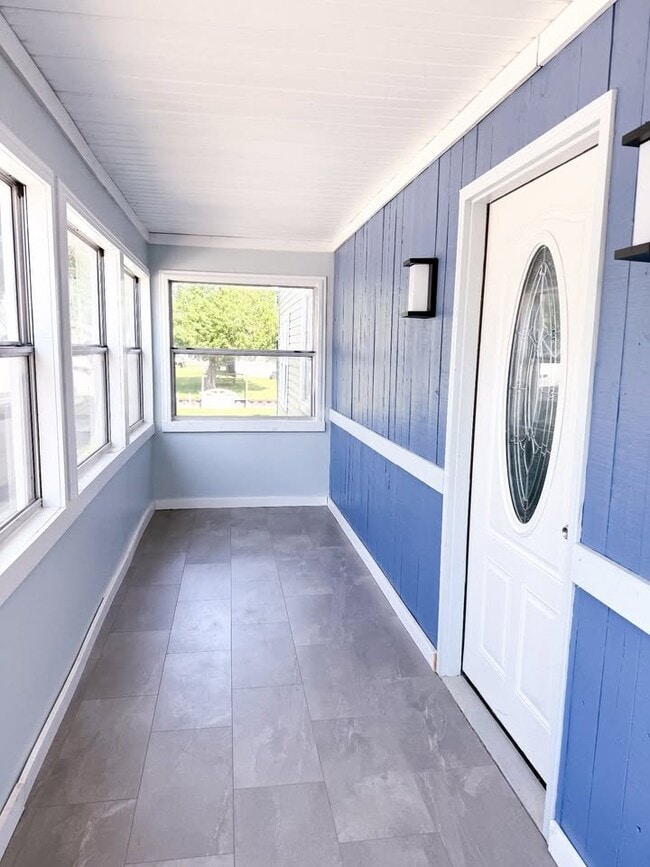 134 Eckfield Dr in Algonac, MI - Building Photo - Building Photo