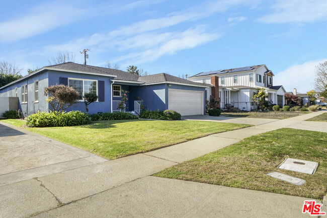 2807 Ceilhunt Ave in Los Angeles, CA - Building Photo - Building Photo