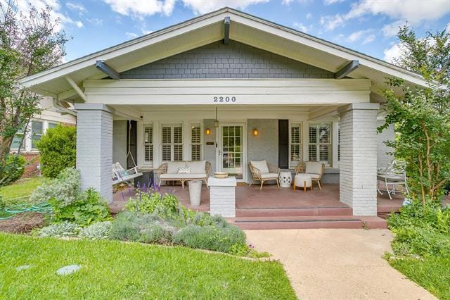 property at 2200 W Magnolia Ave