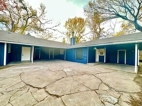 4302 Scottsdale Rd, Unit A in Austin, TX - Foto de edificio - Building Photo