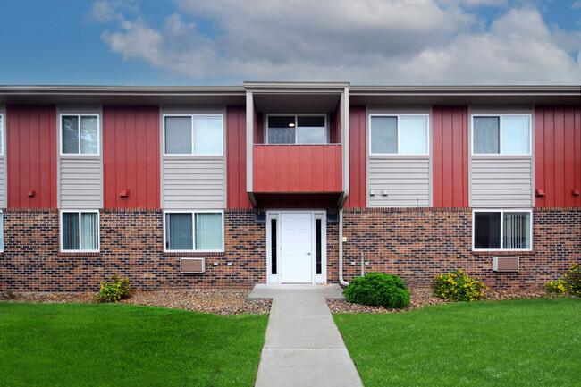 Westfield Apartments in Brooten, MN - Foto de edificio - Building Photo