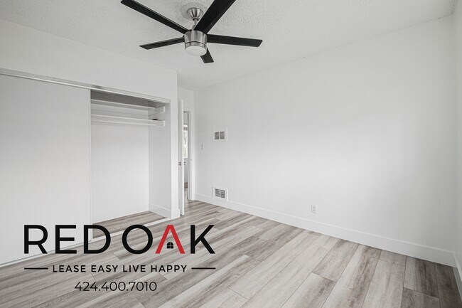 630 N Cerritos Ave, Unit 216 in Azusa, CA - Building Photo - Building Photo