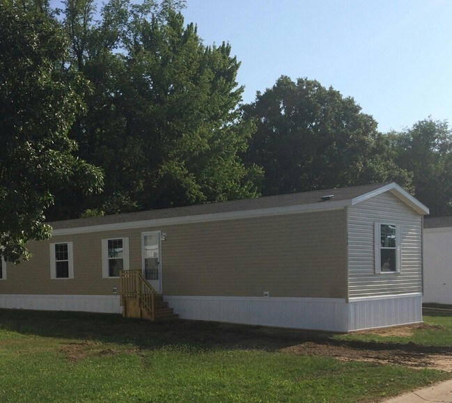 Springport Mobile Home Park in Springport, MI - Building Photo - Building Photo