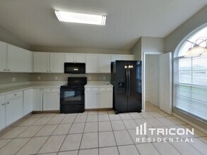 5740 Rywood Dr in Orlando, FL - Building Photo - Building Photo