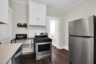 511 Delta Ave in Cincinnati, OH - Building Photo - Building Photo