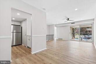 78 Old Forge Crossing in Devon, PA - Building Photo - Building Photo