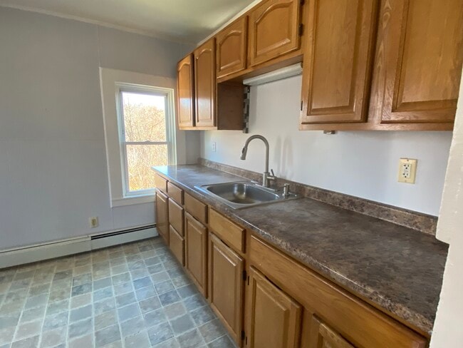 625 N Main St in Norwich, CT - Building Photo - Building Photo