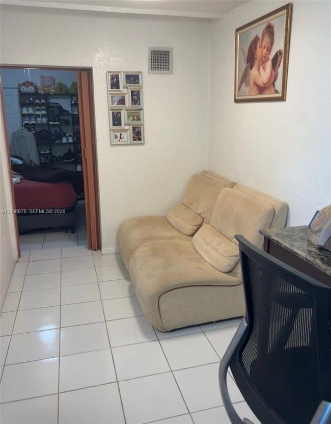 12823 SW 20th Terrace in Miami, FL - Building Photo - Building Photo