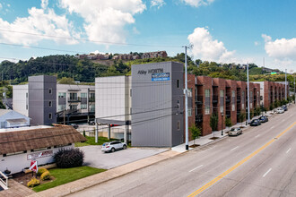 Abby North in Chattanooga, TN - Foto de edificio - Building Photo