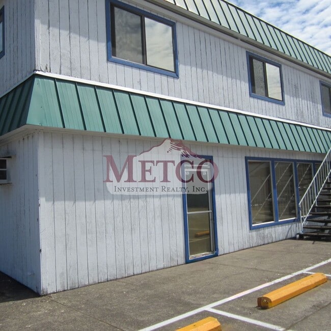 104 S Mill St in Creswell, OR - Building Photo - Building Photo