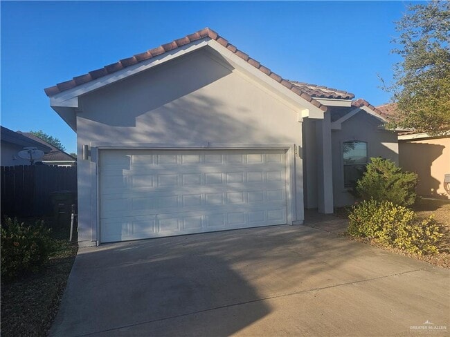 19 Omega St in Edinburg, TX - Building Photo - Building Photo