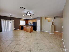 2204 Turtle Beach Ave in North Las Vegas, NV - Building Photo - Building Photo
