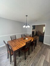 230 Dartmoor Trail in Jacksonville, NC - Building Photo - Building Photo
