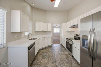 8407 W Monte Vista Rd in Phoenix, AZ - Building Photo - Building Photo