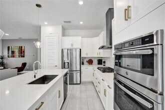 10795 Oceano Wy, Unit 205-1 in Parkland, FL - Building Photo - Building Photo