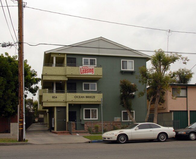 Ocean Breeze Senior Apartments in Long Beach, CA - Building Photo - Building Photo