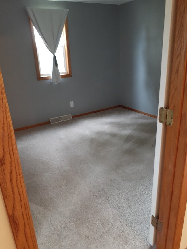 4317 Clover Ct in Madison, WI - Building Photo - Building Photo