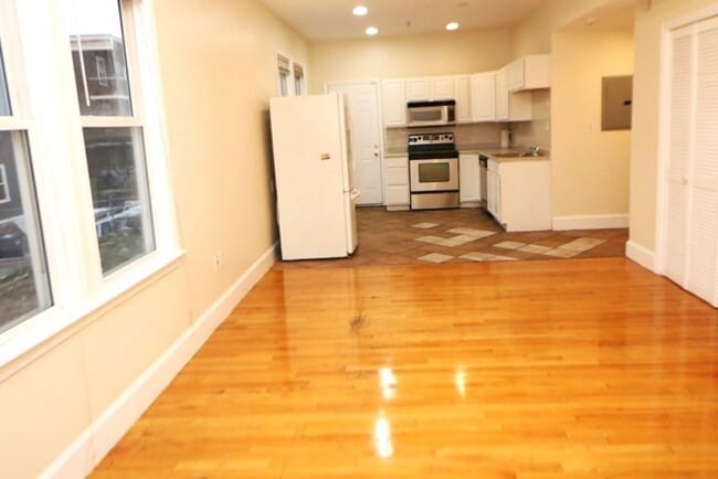 property at 14 Estella St