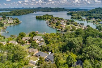 310 Dudala Way in Loudon, TN - Building Photo - Building Photo