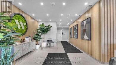 1975 Fountain Grass Dr in London, ON - Building Photo - Building Photo