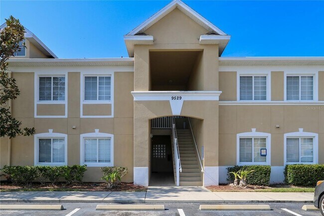9529 Newdale Way in Riverview, FL - Building Photo - Building Photo