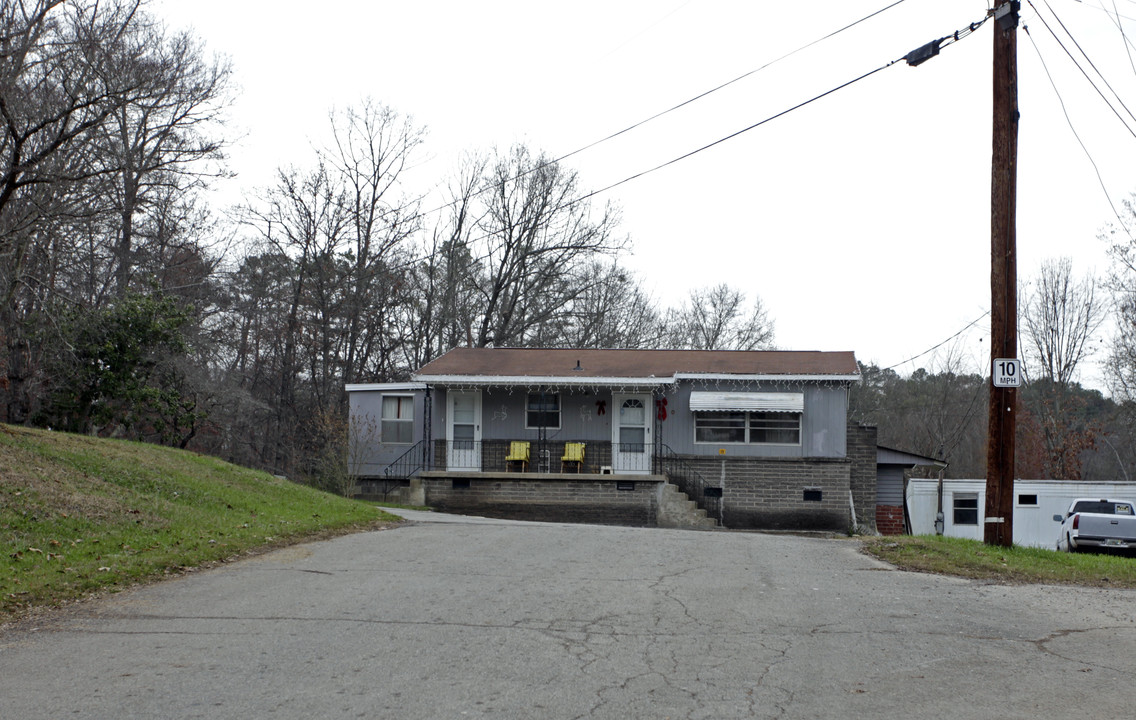 7916 Clinton Hwy in Powell, TN - Building Photo