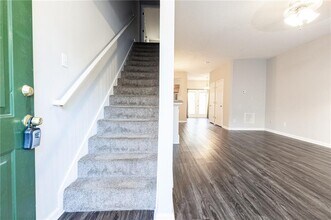 3622 Ginnis Rd in Atlanta, GA - Building Photo - Building Photo