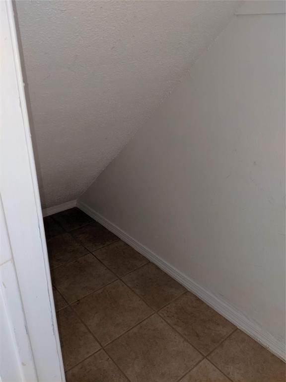 901 S Mesquite St in Arlington, TX - Building Photo - Building Photo