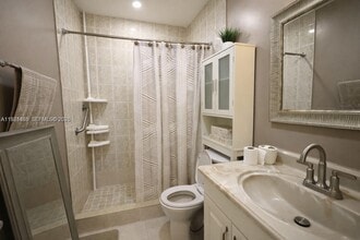 4306 SW 131st Ave in Miami, FL - Building Photo - Building Photo