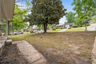 5364 Silver Pine Dr in Fayetteville, NC - Building Photo - Building Photo