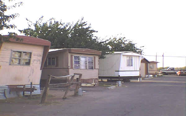 Avondale Mobile Home Park in Avondale, AZ - Building Photo