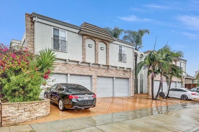 3677 41st St in San Diego, CA - Foto de edificio - Building Photo