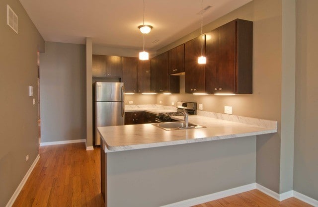 2447 N Lowell Ave in Chicago, IL - Building Photo - Building Photo
