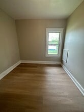 1185 E 123rd St, Unit 3 in Cleveland, OH - Building Photo - Building Photo