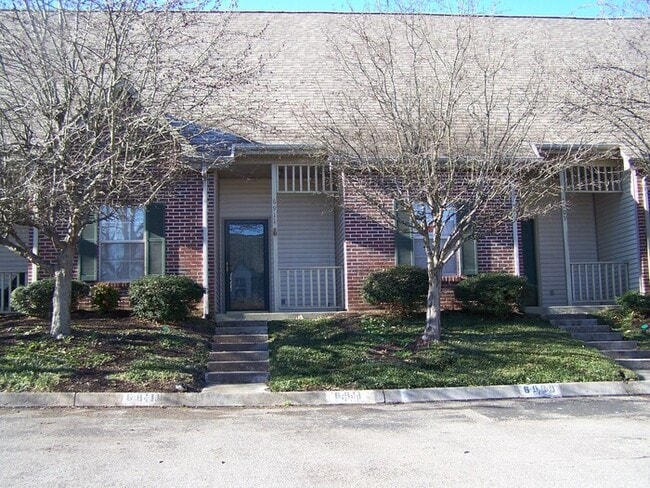 property at 6911 Kings Crossing Way