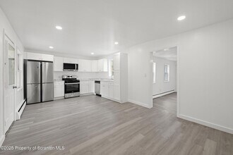 527 St Frances Cabrini Ave, Unit 2 in Scranton, PA - Building Photo - Building Photo