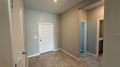 602 Tanaro Ln in Haines City, FL - Foto de edificio - Building Photo