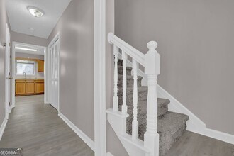 255 Triple Oaks Dr in Tucker, GA - Building Photo - Building Photo