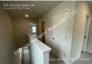 214 Golden Arms Dr in Smithfield, NC - Building Photo - Building Photo