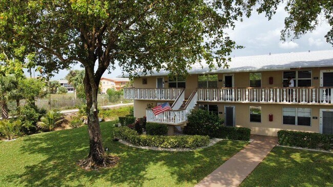 260 Dorchester K in West Palm Beach, FL - Building Photo - Building Photo