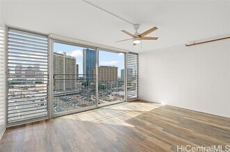 1650 Kanunu St in Honolulu, HI - Foto de edificio - Building Photo