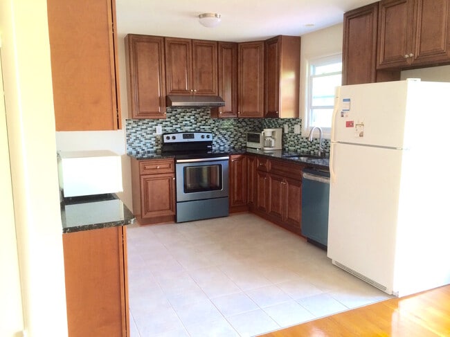 12421 Littleton St in Silver Spring, MD - Building Photo - Building Photo