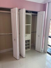 1825 W 44th Pl in Hialeah, FL - Building Photo - Building Photo