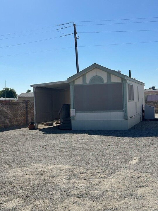 11524 S Bonnie Ave in Yuma, AZ - Building Photo