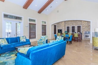 Rush Creek in Arlington, TX - Foto de edificio - Building Photo