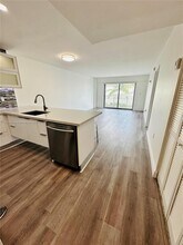 1025 Alton Rd in Miami Beach, FL - Building Photo - Building Photo