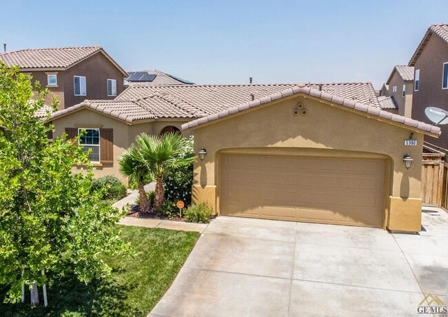 5900 Warren Ridge Dr in Bakersfield, CA - Building Photo - Building Photo