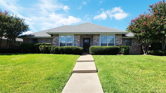 property at 1900 Robin Meadow Dr