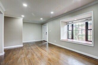 321 North Ave in Cranford, NJ - Building Photo - Building Photo