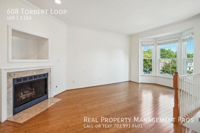 608 Torbert Loop in Stafford, VA - Building Photo - Building Photo
